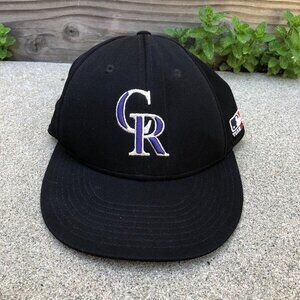 OC SPORTS Colorado Rockies Fitted Baseball Hat Men's S/M Black Team MLB Cap​​​​​